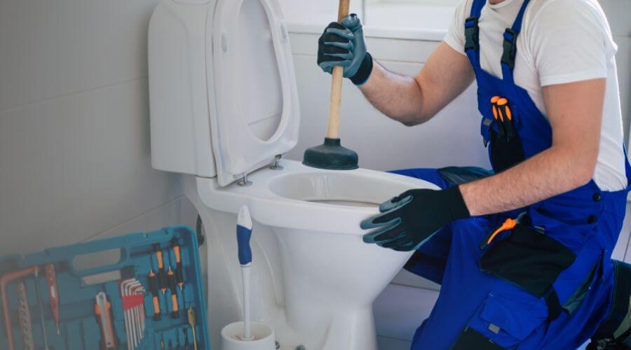 Professional sewer line repair services in Patillas, PR